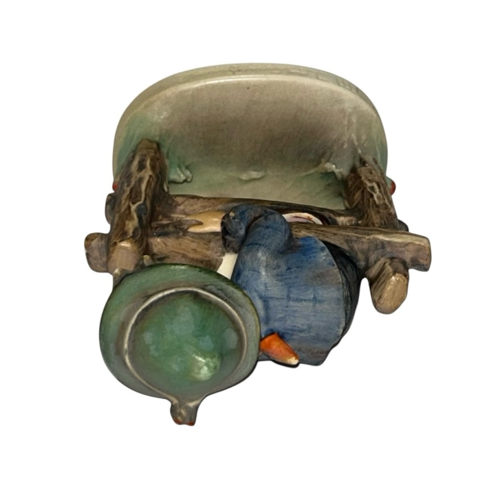 M.J.HUMMEL Retreat to Safety Antique Collectible Little boy and a frog Figurine - Picture 6 of 11